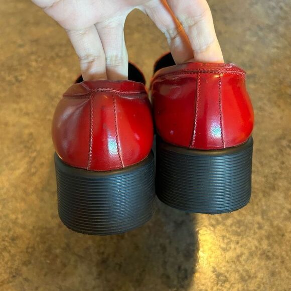 GUCCI size 35 Red Patent Leather Shoes Slides - Picture 7 of 14